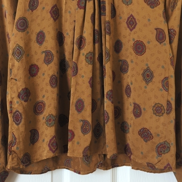 Anne Klein 80's Vintage Silky Paisley Printed Pleated Turtleneck Blouse Brown SP - Picture 7 of 13